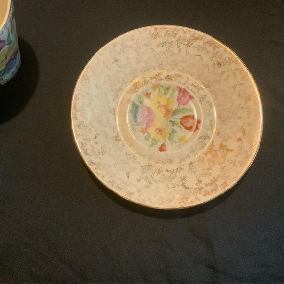 Tea Cup and Saucer - Picture 3 of 4